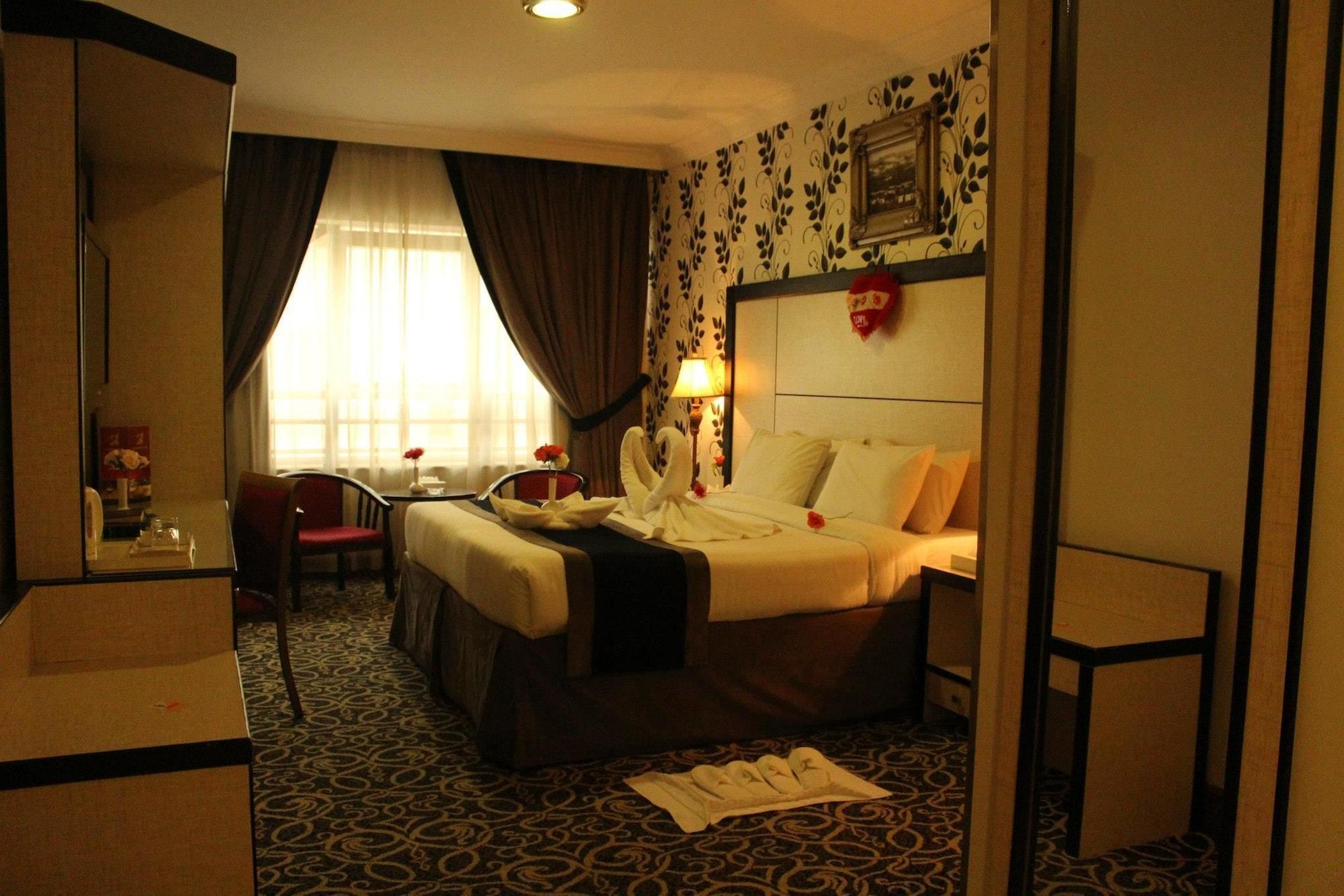 Zowar International Hotel Medine Dış mekan fotoğraf