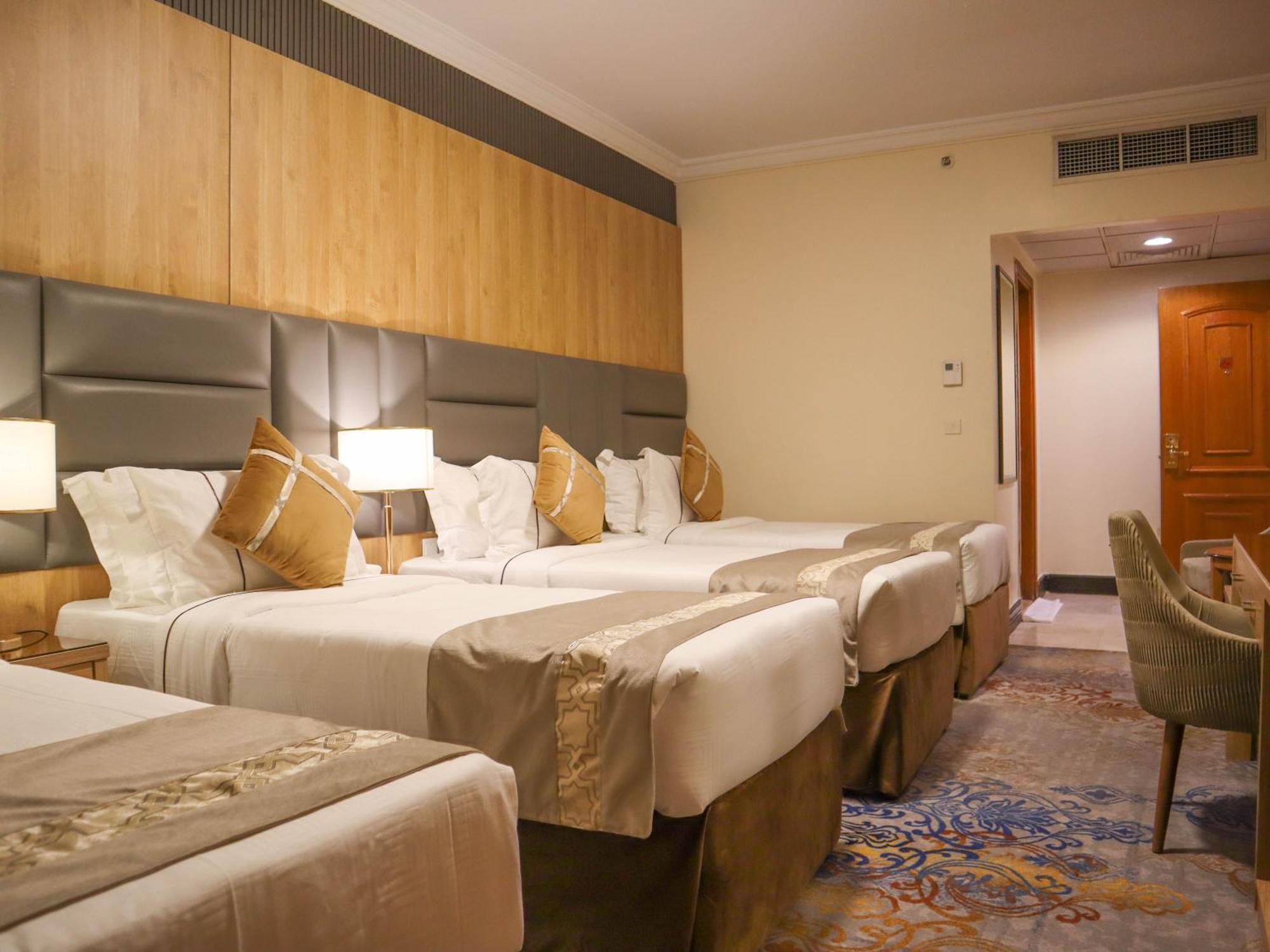 Zowar International Hotel Medine Dış mekan fotoğraf