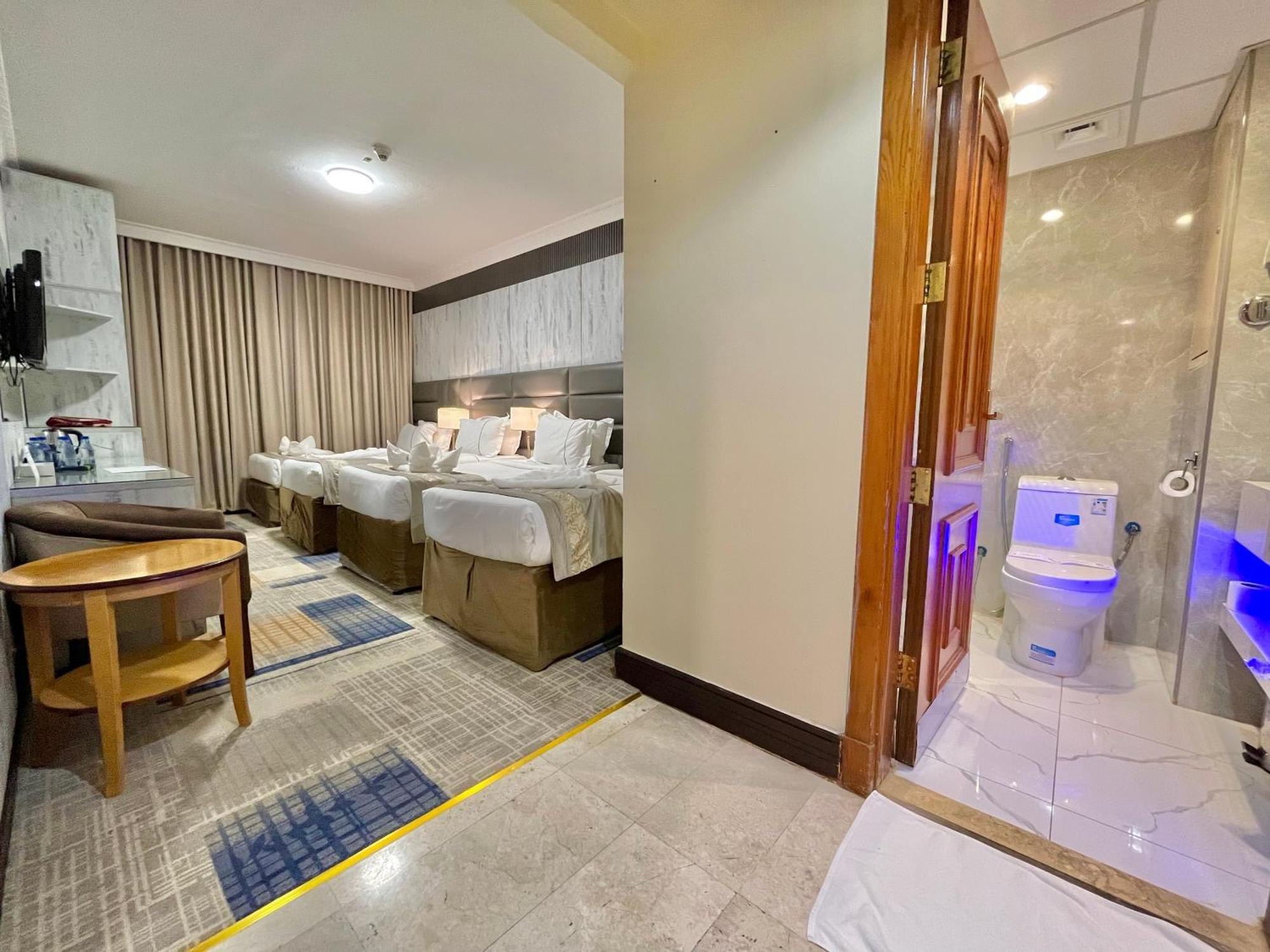 Zowar International Hotel Medine Dış mekan fotoğraf